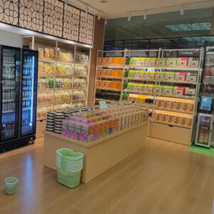0120-6-4 Custom Steel Wood Boutique High-end Snacks Display Shelves Supermarket Convenience Store Shelves Display Rack