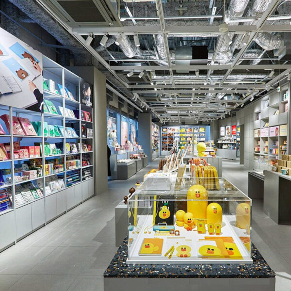 Customized Trendy Toy Store Display Cabinets Multi-layer Display Store Shelves Display Racks Showcases Shop Design