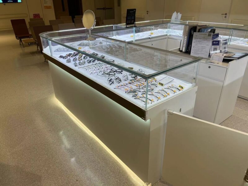 0325-1-6 Customized Light Luxury Glass Display Racks Sunglasses Showcase Multi Layer Product Display Cabinet Whole Store Output